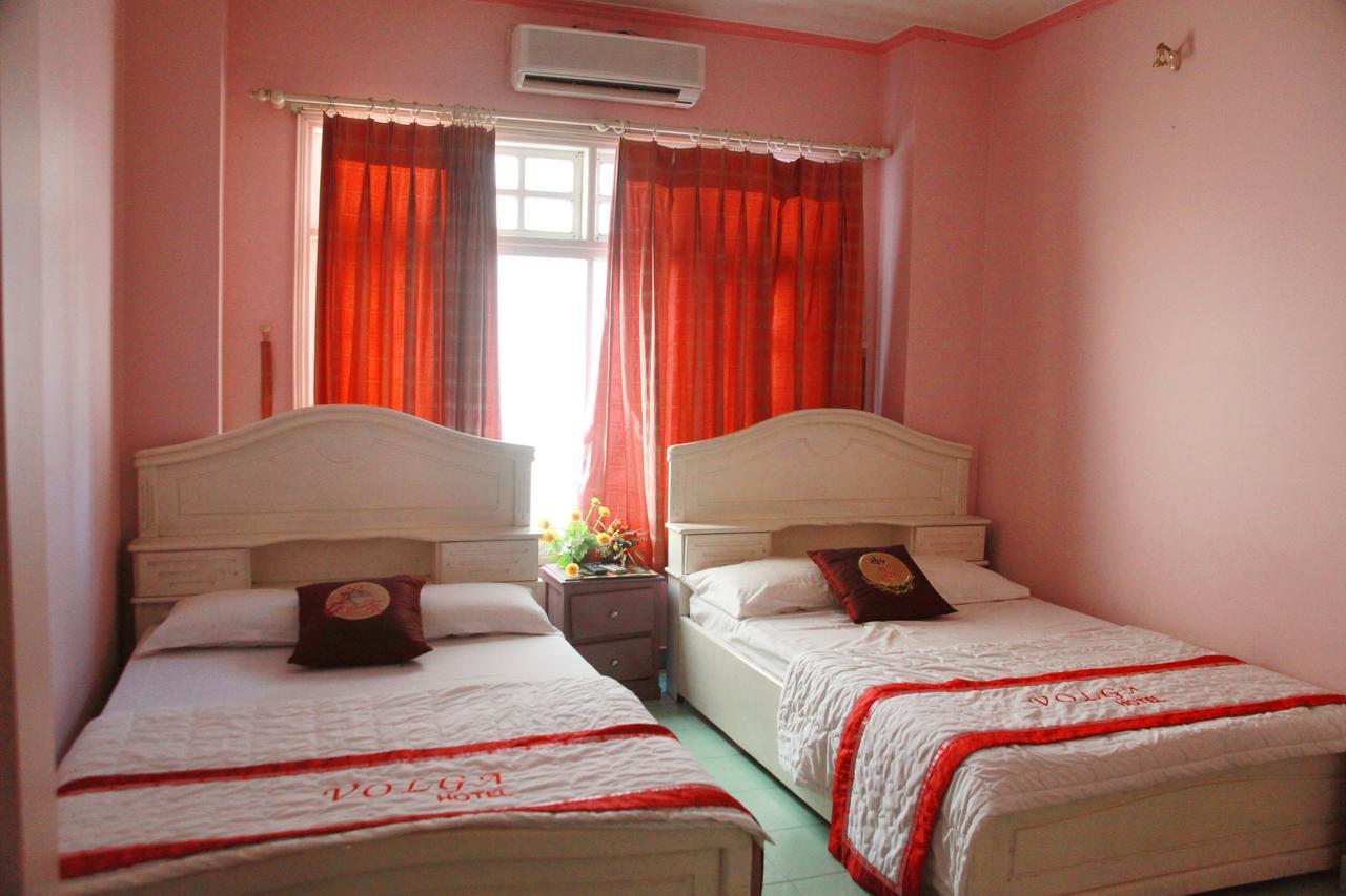 Volga Hotel Hue Buitenkant foto