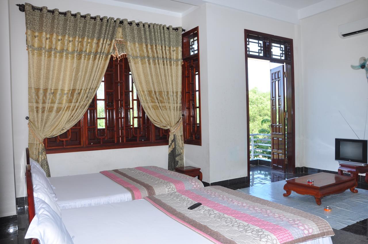 Volga Hotel Hue Buitenkant foto